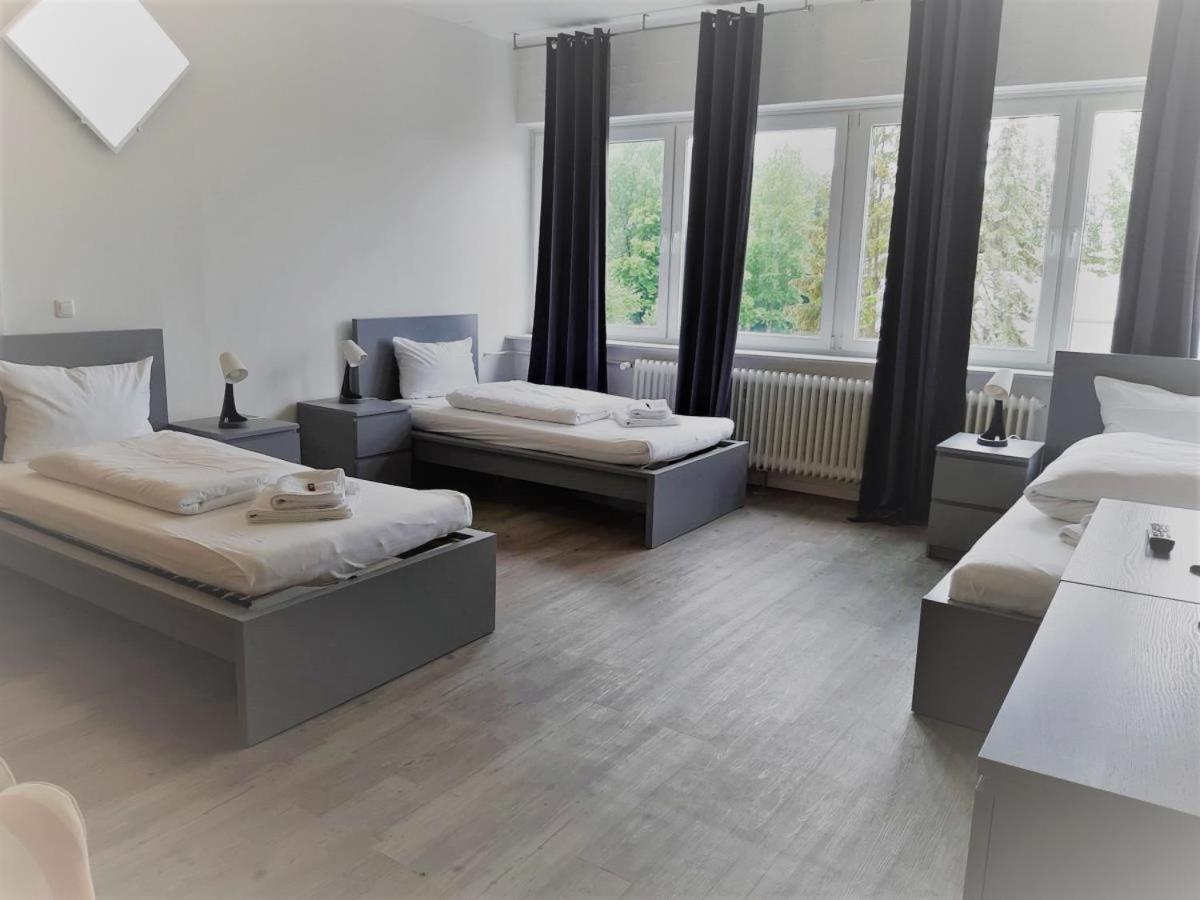 Mehrbett-Apartment 8 Citynah, Einfache Ausstattung Hamburgo Exterior foto